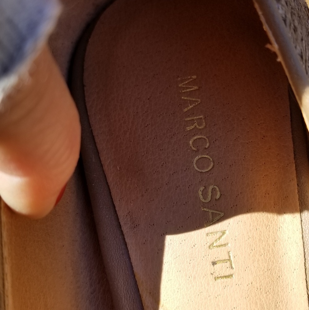 Heels - Picture 2 of 2